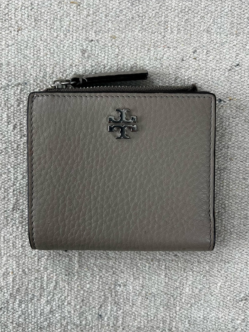 Tory Burch grey pebbled leather bifold wallet